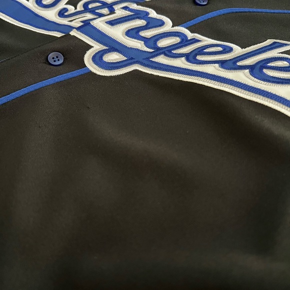 LA Dodgers Jersey - Picture 3 of 5